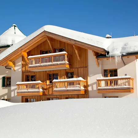 Der Waldhof - Unique - A Hidden Gem 호텔 장크트안톤암아를베르크