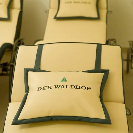 호텔 Der Waldhof - Unique - A Hidden Gem 4*