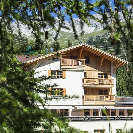 Der Waldhof Hotel