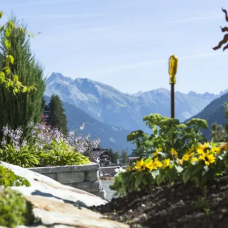 Der Waldhof Hotel Sankt Anton am Arlberg