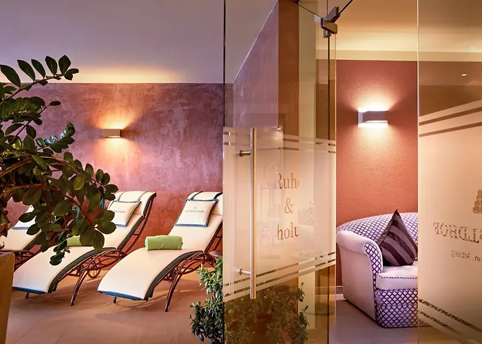 מלון Der Waldhof - Unique - A Hidden Gem 4*