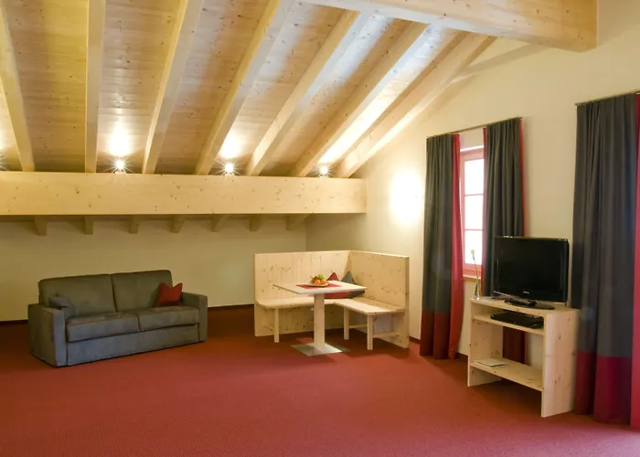 Der Waldhof - Unique - A Hidden Gem מלון סן אנטון