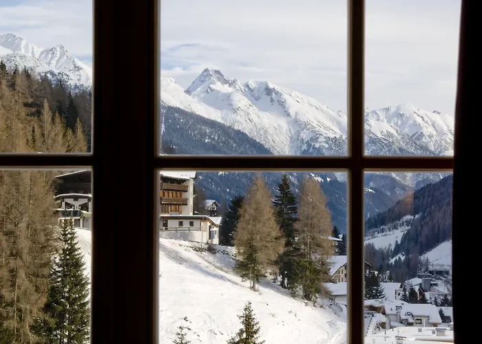 Der Waldhof - Unique - A Hidden Gem מלון 4*