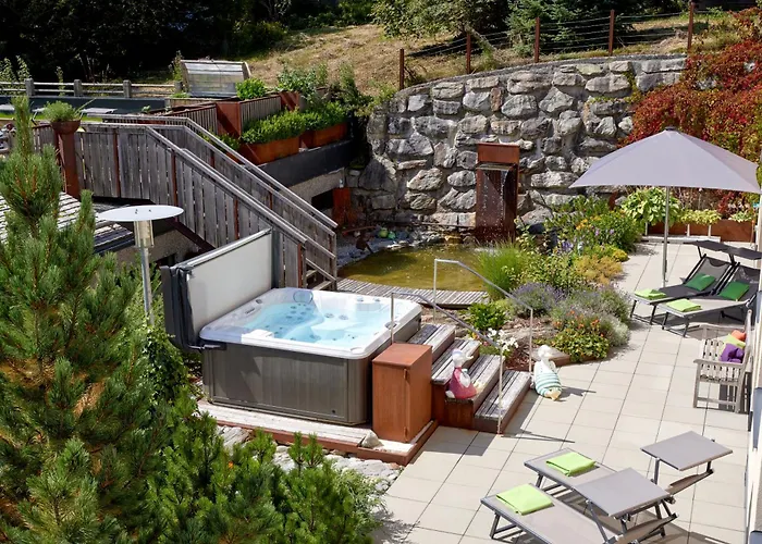 Hotel Der Waldhof - Unique - A Hidden Gem