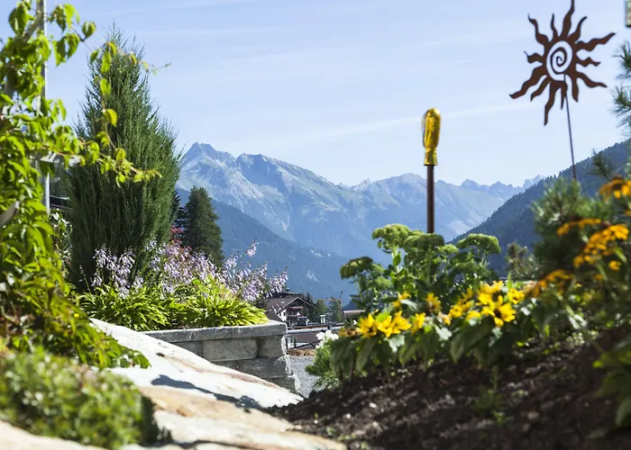 Der Waldhof - Unique - A Hidden Gem Hotel 4*